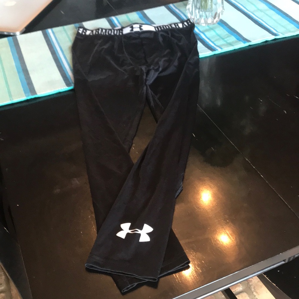 Under Armour Youth  XL brand new w/o tags leggings